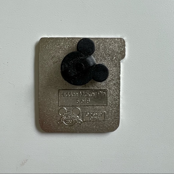 Set of 5 Disney Princess Pins Comic book style hidden Mickey series - Picture 7 of 9